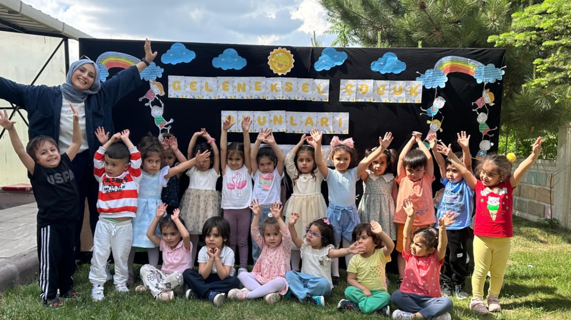 GELENEKSEL ÇOCUK OYUNLARI ŞENLİĞİMİZ